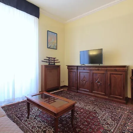 Apartment Smart Living Bocconi - Your From Milan
